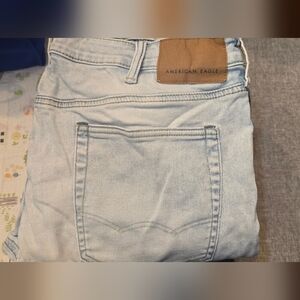 American Eagle Outfitters Light Wash Mens Jeans